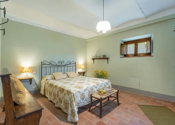 Nonno Fernando 18&4, Emma Βίλα