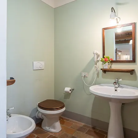 Nonno Fernando 18&4, Emma Villa *