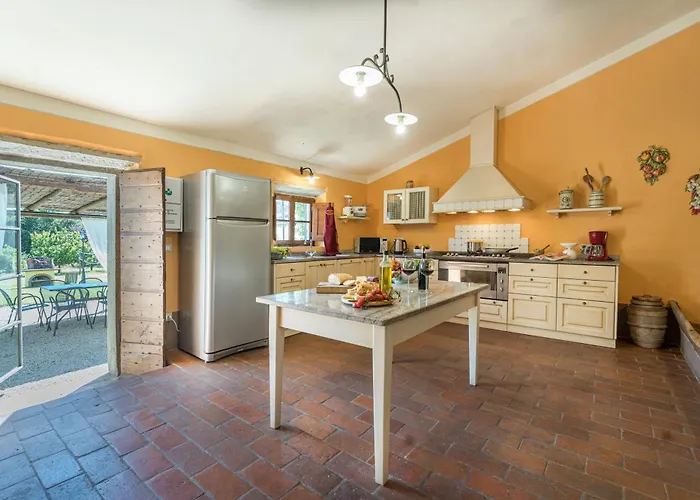 Villa Nonno Fernando 18&4, Emma *